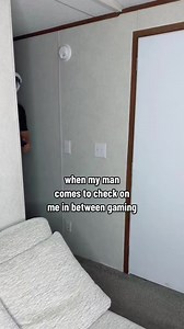 1M views · 10K reactions | No comment藍 #reelsvideo #couplecomedy #reelscomedy | Staylaughingcomedy | Facebook