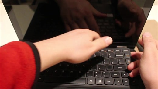 Lenovo IdeaPad Yoga 13 硬盘升级和内存升级