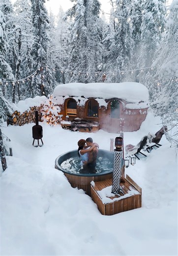 Secret winter spa in Finland ❄️💙 @Sixty Eight North Lapland #Lapland