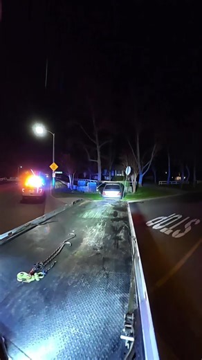 gotta love these 2am dui calls 🤣🤣🤣 deputy told me she stayed because she couldn't turn her car on i wonder why (sarcastically) #💯 #towtruck #inlandempire #ranchocucamonga #dui