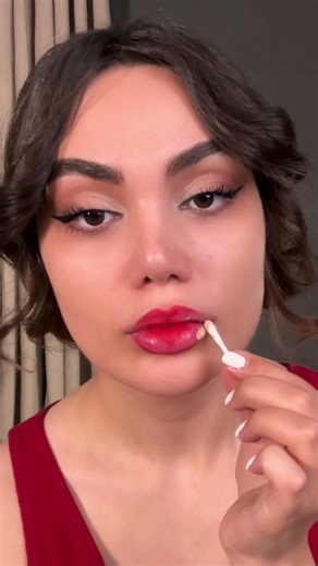 The Easiest Red Lip Hack Ever | Lipstick + Concealer + Gloss Trick