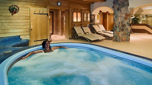 Weil Zell am See einfach ein wunderschöner Urlaubstraum ist 🌿 Österreich | 3, 4, 5, od. 7 Nächte | Reisezeit: 13.10.2020 - 27.12.2020 | 4☀ Hotel Neue Post | DZ Superior & Frühstück | Nutzung Wellnessbereich | Nutzung Fitnessraum | direkt im Zentrum von Zell am See | ab € 179,- ➤https://bit.ly/3iQWlBc | sonnenklar.TV