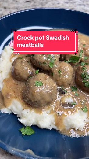 Delicious, easy, comforting crock pot Swedish meatballs 😋 Get this full recipe on StephRealLife.com https://www.stephreallife.com/crock-pot-swedish-meatballs/ #crockpotmeals #slowcookerrecipes #swedishmeatballs #easydinnerideas #weeknightdinner #dumpandgodinner #stephreallife #creatorinsights