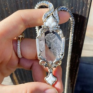 6.6K views · 273 reactions | Revealing the  on the inside.. Design and made by @serjewelry  _ Sold, in a private collection @thecrowncollection | The Crown Collection | Facebook