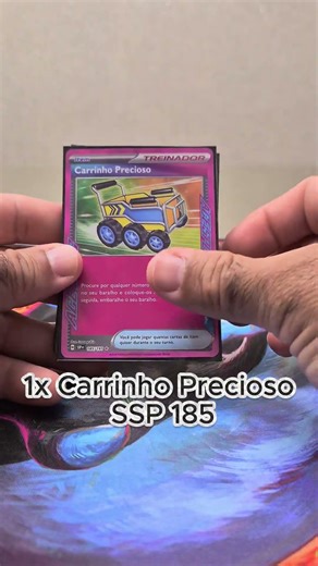 Mega Charizard X combina aceleração de Energia Fogo com dano explosivo.