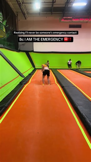 I would NOT recommend backfilling into a metal gate. 😭 #emergencycontact #foryou #fail