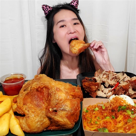 Enjoying Max's Restaurant's Famous Fried Chicken, Bicol Express and Pancit Palabok Noodles! What's your favorite from Max's? #mukbang #asmr #filipinofood #friedchicken | Peggie Neo