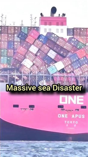 ONE APUS DISASTER 😱 1800+ Container LOST at Sea 🌊 #shorts #shipdisaster #ship #foryou #fyp
