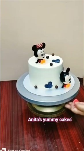 Mickey and Minnie mouse cake dizen 😊 #ytshorts #cake #cakedecorating