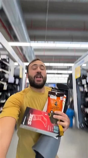 𝖳𝗈𝗆 𝖲𝖾𝖺𝗋𝖼𝗁 on Instagram: "4 prodotti in Decathlon per non avere freddo ai piedi!🧦🦶🏻🔥✨ Solette Hike 120 warm 5 euro - sono una semplice soluzione per provare a risolvere il problema! Minima spesa massima resa✌🏻 Calze SH500/900 Mountain 18/25 euro - Sono le calze invernali più tecniche prodotte da Decathlon, estremamente calde ottime per l’escursionismo ma anche per chi durante il giorno fa molti passi! Calze Solognac Stat 900 14 euro - sono le calze che reputo migliori per chi si pa