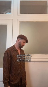 15K views · 1.9K reactions | opera singing 慄‍♂️ #opera #operasinger #operasinging #tenor #classicaltenor #tenoropera | david ross lawn | Facebook