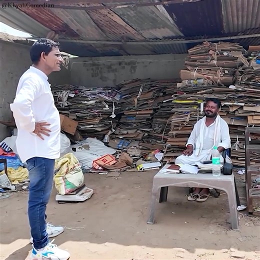 डिग्री नहीं थी, लेकिन दिमाग Calculator से तेज़ था | Khyali Comedian