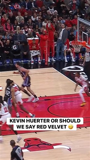Kevin Huerter knocks down a triple and Stacy King the Bulls announcer calls Huerter "red velvet!” 🤣 SAC-CHI • LIVE on NBA League Pass ➡️ https://www.nba.com/how-to-watch-game-redirect/0022500132?platform=Facebook&surface=Post | NBA