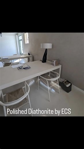 Diasen Diathonite is a revolutionary cork-based thermal plaster that transforms walls into a "breathable lung," naturally regulating humidity and eliminating mold while providing exceptional seamless insulation. Beyond its technical performance, it offers a stunning aesthetic versatility; when paired with fine finishes and polished, it achieves a soft, stone-like lustre and a tactile, organic texture reminiscent of traditional marmorino. This unique blend of eco-friendly cork, lime, and clay all