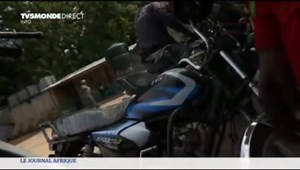 1.2M views · 46K reactions | Le 05 Septembre 2021 plusieurs soldats de la garde présidentiel sont tombés sous l'assaut des forces spéciales et jusqu'à présent aucune trace. | À La Une 224 | Facebook