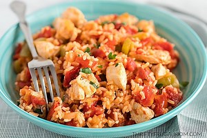 One Pan Spanish Chicken and Rice