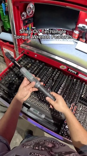 7.8K views · 839 reactions | @snapon_official Techangle Torque Wrench Features #tools #mechanic #torque #expensive #features #loaded #snapontools #quality #toolsrus | Tools R Us | Facebook