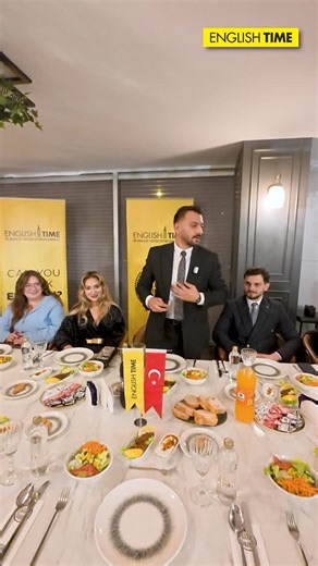 English Time Samsun Dil Okulu on Instagram: "English Time Samsun Ailesi olarak Öğretmenler Günü’nü büyük bir coşkuyla kutladık. Öğrencilerimizin geleceğine dokunmanın gururunu hep birlikte yaşıyoruz. İyi ki varsınız !"