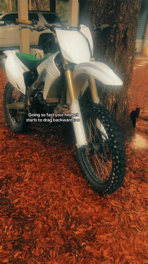 Explore the Benefits of Kawasaki KX250 Gear