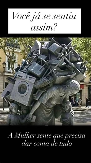 💡Marineuza Dias |Terapeuta E Mentora para mulheres on Instagram: "A sobrecarga da mulher não começa no dia em que ela “assume demais”. Ela começa muito antes, lá na infância, quando ela aprende mesmo sem ouvir que precisa ser forte, comportada, responsável, impecável. É como se, inconscientemente, carregasse a frase: “Se eu não fizer, ninguém fará.” E assim ela cresce… Se tornando profissional eficiente, mãe incansável, filha presente, esposa compreensiva, amiga disponível. Ela vai ocupando cad