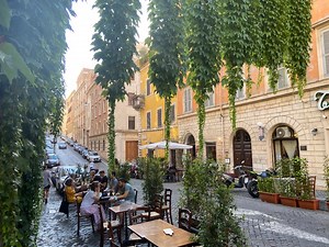 The Best Restaurants & Places to Eat in Monti, Rome