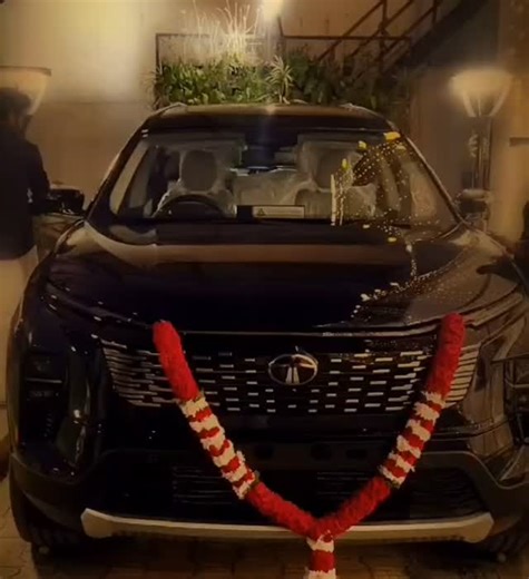 “From dreams to driveways — finally Sabari brought home the mighty Safari 💙 #DreamComeTrue” #fromdreamtodrive #newbeginnings #newwheels #nextleveldrive | Sabari SP