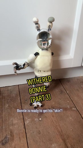 Creating Withered Bonnie Art Doll: Sculpting Process Revealed!