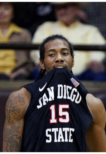 Kawhi Leonard's Funniest Moments: Apple Time Edition