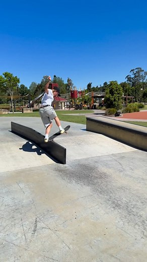 Flic on Instagram: "mum cam﫶"