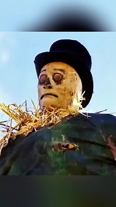 Pearl Movie Clips: Unsettling Scenes from Ti West's Horror Film