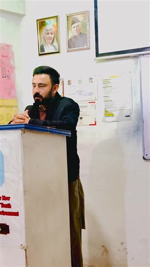 Here’s a clip of Sir #Owais ‘s lecture, sharing his wonderful experiences with the attendees. We are grateful to him for appreciating our activities which we do to boost the confidence of our students. #css #highlightseveryonefollowers #followersreels #100k | Keats English Language Academy British and American English Drosh,Chitral