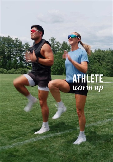 Athlete warmup! Whether you’re warming up for a game/practice/field training session, you need to warm up! Try out this quick dynamic warm up to get your body loose and prepared for the work ahead! . . #jasonandlaurenpak #theoryofmotion #dynamicwarmup #trainlikeanathlete