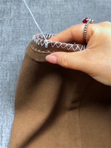 Easy DIY Hem Using Double-Thread Lock Stitch