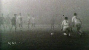 1.9K reactions · 197 shares | Mooie #Ajax historie. Vandaag precies 49 jaar geleden speelde Ajax de legendarische mistwedstrijd tegen Liverpool FC! Great Ajax history. 49 years ago to this day Ajax played the legendary match in thick fog against Liverpool. | AFC Ajax | Facebook