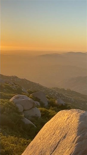 :: Potato Chip Rock | Ramona | San Diego, California :: ☀️⛰️🌳✨ #sunset #nature #mountains #hiking