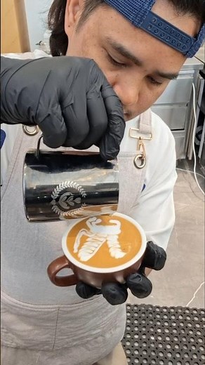 How To Make Barista Coffee At Home #latteart #shorts #barista #coffee #viral