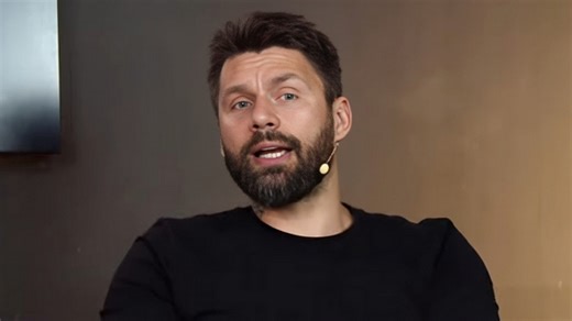 Rafael Sobis não perde tempo e manda recado para Abel Braga