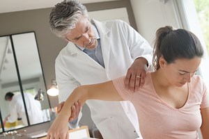 Shoulder Pain at Night: Causes, Treatment, Exercises