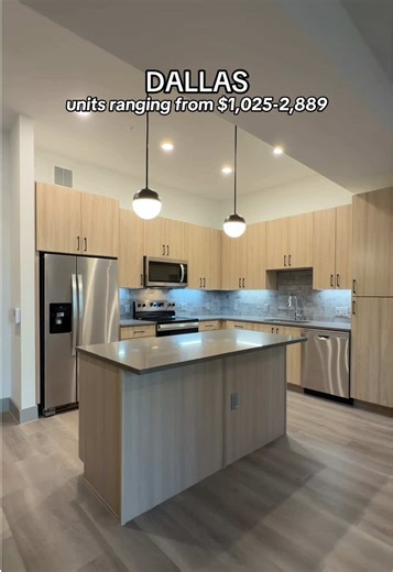 Looking for a new apartment in the Dallas area? This building in less than 15 mins from downtown Dallas and has great pricing right now! 🌟 studios start at $1,025 🌟 1 beds start at $1,437 🌟 2 beds start at $2,099 Use the link in my bio for more details!😊 #dallasapartments #dallasapartmentlocator #dfwapartments #dallasapartmentlocators #dallasapartmenttour
