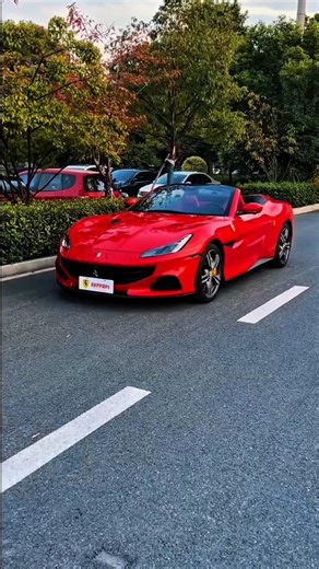 Ferrari Portofino M 🔥 Luxury Convertible with 320 km/h Speed!