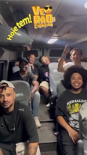 🌞📅 – Orla Viva FIERGS Cidreira vão ser palco de muita música no verão 📅🌊 Shows Orla Viva Chegam para animar transformando o grande ponto de encontro .. Vem curtir e movimentar siga e saiba mais programação do Orla Viva, promovida pela @fiergs_ciergs , já está disponível e traz uma série de atividades incríveis para curtir Cidreira durante o verão! ✨ 👉 Confira todos os eventos, horários e atrações no link oficial: 🌐 https://verao.fiergs.org.br/orla-viva 🎉 Música, cultura, atividades ao ar 