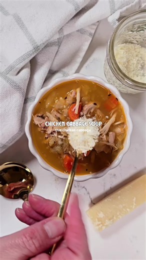 Delicious Chicken Cabbage Soup Recipe for Meal Prep