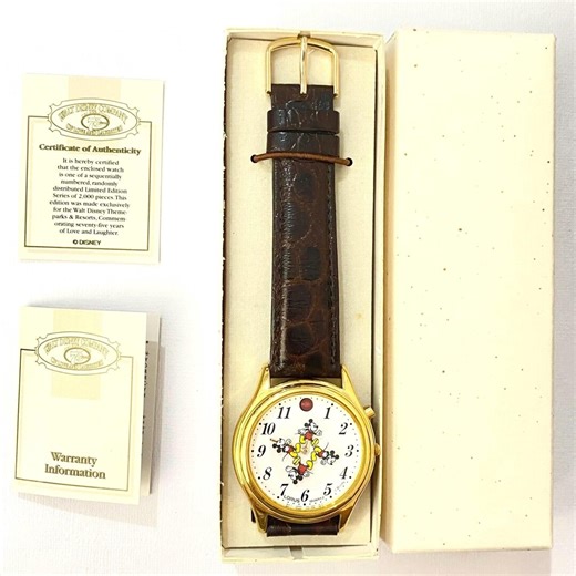 Ultra RARE Vintage Musical Mickey Mouse Watch: Lorus Seiko, Original Box and COA - Etsy
