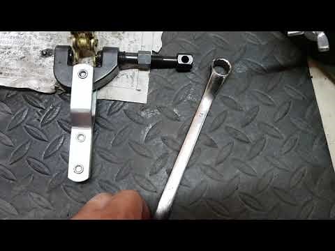 グラストラッカーのチェーン交換