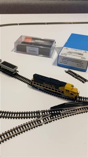 EMD GP40 shunting accident 2 #bachmann #dapol #gaugemaster