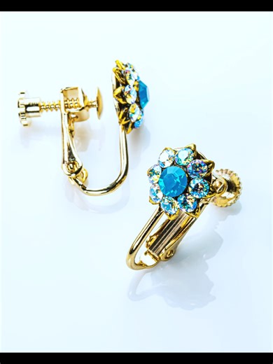 カリビアンブルーオパールのイヤリング