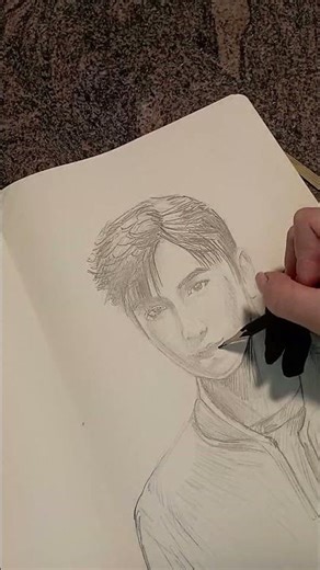 Portrait of Yang Yang 杨洋 as Ye Xiu 叶修 / Ye Qiu.