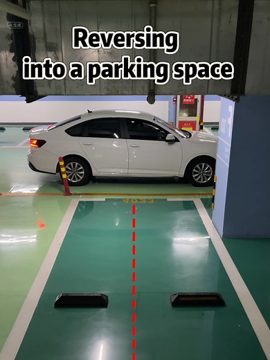 Mastering Parallel Parking: Essential Driving Skills Tips