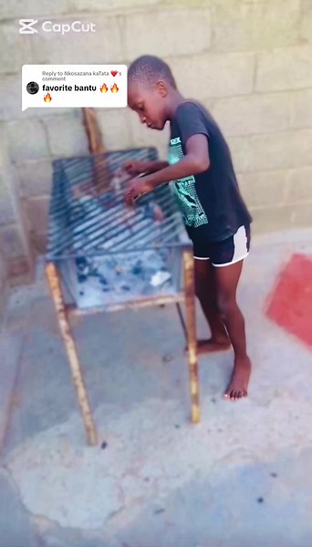 Replying to @Nkosazana kaTata ❤️ 🕸️POV when the dj play ur favorite song 🔥✅@feisty_helter @Hassan😇 #zimtiktokers🇿🇼🇿🇼🇿🇼 #tiktoksouthafrica #fyp #trendingvideo #amapiano #inseparable_duo #dance #sama28