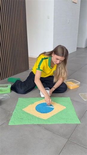 How I made the Brazilian flag 🇧🇷❤️ Comment which flag I should do next.